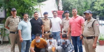 एक करोड़ की स्मैक के साथ एक सिपाही समेत तीन तस्कर गिरफ्तार