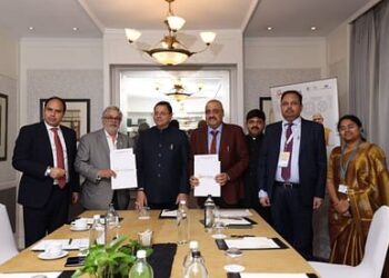 दो दिन में किए 9000 करोड़ के निवेश पर एमओयू, निवेशकों को दिया सम्मेलन में आने का न्यौता