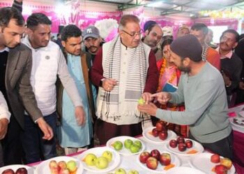 कृषि मंत्री गणेश जोशी ने एप्पल फेस्टिवल के शुभारंभ पर की घोषणा