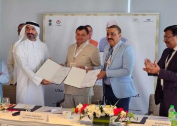 सीएम धामी की दुबई में धमक, रोड शो कर 5450 करोड़ के इन्वेस्टमेंट MoU किए साइन