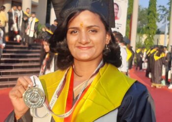 मांगल गर्ल ‘नंदा सती’ को संगीत विषय में गोल्ड मेडल