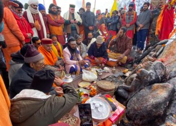 बर्फबारी के बीच शीतकाल के लिये बंद हुए भकुंट भैरवनाथ के कपाट,15 नवंबर को केदारनाथ धाम के होंगे कपाट बंद