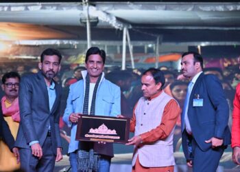 बैकुण्ठ चतुर्दशी मेले की चौथी संध्या रही कवियों के नाम