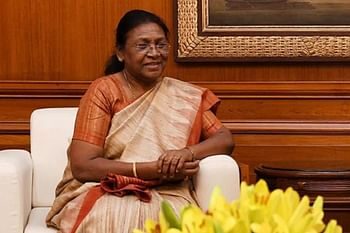 बदरीनाथ धाम दर्शन को पहुंचीं द्रौपदी मुर्मू, पूजा के बाद गढ़वाल विवि होंगी रवाना