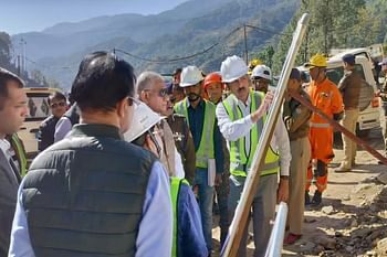 सिलक्यारा पहुंचे केंद्रीय राज्य मंत्री वीके सिंह, लिया राहत एवं बचाव कार्य का जायजा