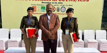 नई दिल्ली मे उत्तराखंड की ये दो बेटियां हुई सम्मानित, उत्तराखंड पुलिस मे काम करते हुए कमाया नाम