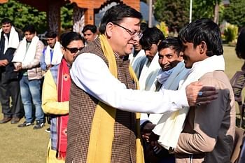 सीएम धामी ने 12 रैट माइनर्स को किया सम्मानित, बोले- सिलक्यारा ऑपरेशन को सफलता तक पहुंचाया