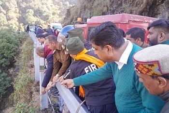 गाय ने मारा धक्का,गहरी खाई में गिरने से व्यक्ति की मौत