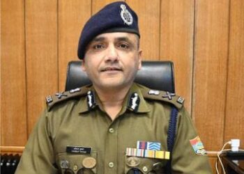 उत्तराखंड पुलिस की नई आचार संहिता लागू, 41 तरह के प्रतिबंध और 05 की छूट