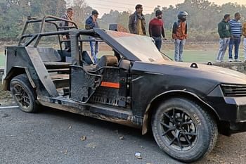 वाहन कंपनी के प्रबंधक और चालक पर मुकदमा दर्ज, वार्डन की तलाश जारी