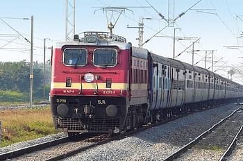 इस ट्रैन ट्रेक पर चल रहा निर्माण कार्य, झेलनी पड़ेगी कुछ दिन दिक्क़तें