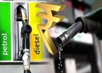 Petrol-Diesel Price: देशभर में पेट्रोल- डीजल की नई कीमतें लागू, जानें आपके शहर में महंगा हुआ या सस्ता?