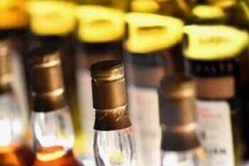 आचार संहिता लागू होने के बाद से प्रदेश में अब तक तीन हजार लीटर शराब पकड़ी, 10 लाख कैश