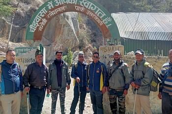 गंगोत्री-गोमुख ट्रैक का निरीक्षण कर लौटा दल- बताया पैदल आवाजाही के लिए नहीं सुरक्षित मार्ग