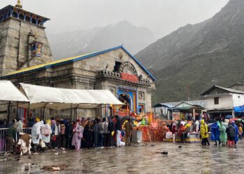 श्री बदरीनाथ धाम में हल्की बारिश हुई तेज, केदारनाथ में भी अपराह्न से रूक-रूक कर हुई बारिश