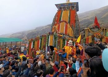 तुंगनाथ के दर्शन को भी उमड़ने लगी श्रद्धालुओं की भीड़, 13 दिन में पहुंचे 18 हजार से अधिक श्रद्धालु