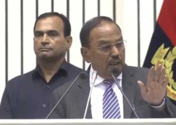 NSA के पद पर बने रहेंगे अजित डोभाल, मोदी सरकार ने एक और अफसर का बढ़ाया कार्यकाल