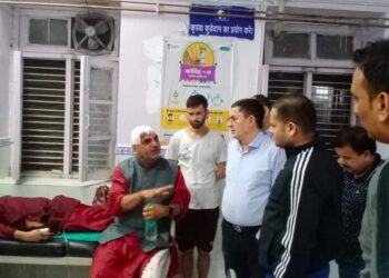 यहाँ तीर्थयात्रियों की बस हुई हादसे का शिकार