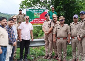 वन मंत्री ने वन महोत्सव, हरेला व एक पेड़ मां के नाम की समीक्षा बैठक