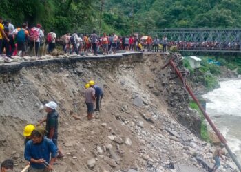 छोटी गाड़ियों के लिए खुला गौरीकुंड हाईवे, 2500 लोगों का सुरक्षित रेस्क्यू