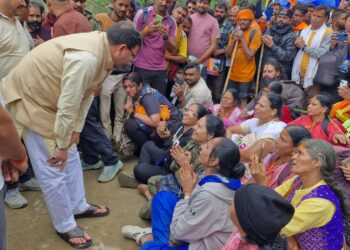 केदारघाटी में भारी बारिश से हुए नुकसान का सीएम धामी ने लिया जायजा