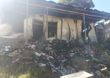 नवोदय विद्यालय गैरसैंण अग्नि दुर्घटना : फायर सर्विस ने 6 घंटे की कड़ी मशक्कत के बाद आग पर पाया काबू