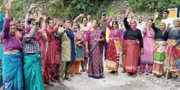 सड़क न होने से आज भी 5 किलोमीटर पैदल सफर करने को मजबूर कुलेड़ी के ग्रामीण