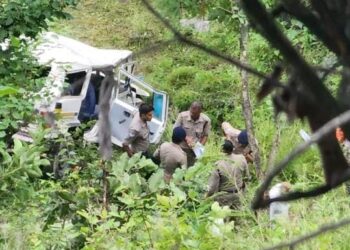 मैखण्डी-तल्यामंडल मोटरमार्ग में वाहन दुर्घटना में तीन की मौत वाहन घटना में एक गंभीर रूप से घायल