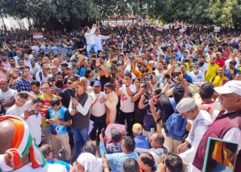 मूल निवास और भू- कानून के लिए ऋषिकेश में उमड़ा जन सैलाब