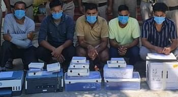 यहाँ नकली नोट छापने वाले गिरोह का भंडाफोड़, दो सगे भाइयों समेत छह गिरफ्तार, सवा दो लाख रुपये बरामद