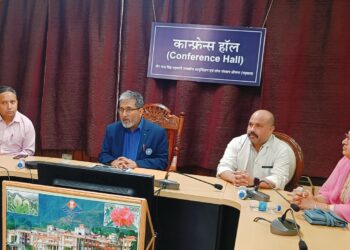 बेस टीचिंग अस्पताल श्रीनगर का नया स्वरूप बनेगा, डिजायन तैयार,प्राचार्य बोले, हर तीन माह में मीडिया से संवाद करेगा मेडिकल कॉलेज प्रशासन