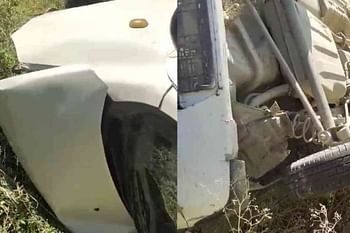 यहाँ 100मीटर गहरी खाई में गिरी कार