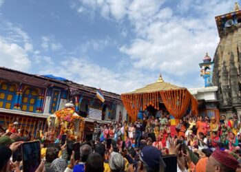 ओंकारेश्वर मंदिर में विराजमान हुए बाबा केदारनाथ, शीतकालीन गद्दीस्थल उखीमठ में होगी बाबा केदार की पूजा-अर्चनाएं
