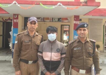 5 लाख की धोखाधड़ी करने वाले आरोपी को श्रीनगर पुलिस ने दबोचा