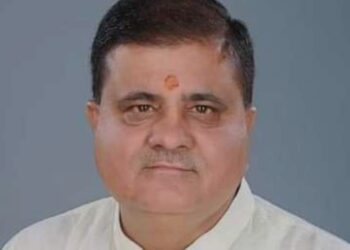 प्रत्याशी के टिकट से कांग्रेस मे घमासान, हताश कार्यकर्ता प्रचार से हुए दूर: भट्ट