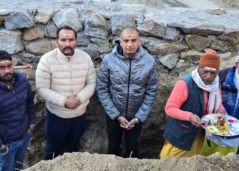 यमुनोत्री धाम के लिये रोपवे परियोजना का निर्माण कार्य शुरू