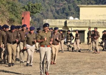 रिजर्व पुलिस लाइन रतूड़ा (रुद्रप्रयाग) में हुआ शुक्रवार की साप्ताहिक परेड का आयोजन