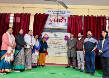 स्वास्थ्य शिविर में 200 छात्राओं की हुई स्वास्थ्य जांच