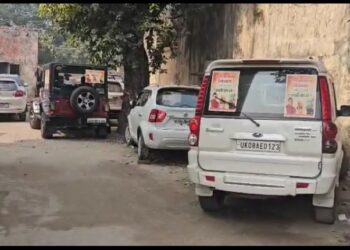 चैंपियन की पांच लग्जरी गाड़ी पुलिस ने ली कब्जे में,कोतवाली में कर दी खड़ी