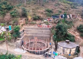 बेस अस्पताल एवं मेडिकल कॉलेज में नहीं रहेगी अब पानी की कमी – डॉ. धन सिंह रावत