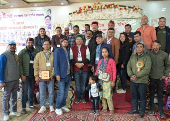 27 प्रतिभायें हुई रुद्र गौरव सम्मान से सम्मानित, कैलाश खण्डूरी को लाइफ टाइम अचीवमेंट अवार्ड