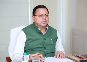 सीएम हेल्पलाइन 1905 में समय पर समस्याओं का निवारण न करने वाले अधिकारियों की जिम्मेदारी तय की जाए – मुख्यमंत्री