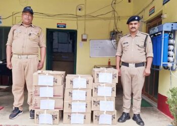 स्विफ्ट कार से 12 पेटी (144 बोतल ) शराब बरामद, वाहन चालक मौके से हुआ फरार