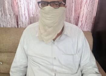 विजिलेंस ने 50 हजार की रिश्वत के साथ जिला सैनिक कल्याण अधिकारी को किया गिरफ्तार