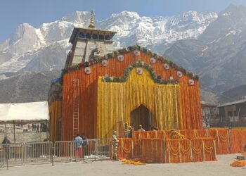 2 मई को खुलेंगे बाबा केदारनाथ के कपाट, 108 क्विंटल फूलों से सजाया गया मंदिर परिसर