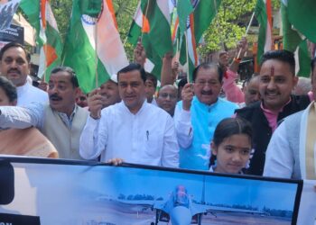 तिरंगा शौर्य सम्मान यात्रा में शामिल हुए गढ़वाल सांसद अनिल बलूनी