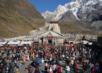 एक महीने में श्री केदारनाथ धाम यात्रा में लगभग 200 करोड़ का कारोबार