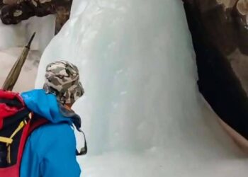 उत्तराखंड की इस घाटी में दर्शन दे रहे हैं बाबा बर्फानी, देखिये वीडियो