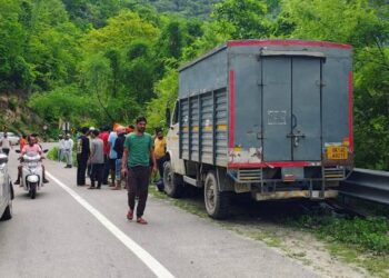 बागवान के समीप हादसे में दो की मौत, हेमकुण्ड साहिब यात्रा कर वापस लौट रहे थे सिक्ख यात्री