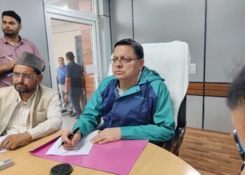 मुख्यमंत्री पुष्कर सिंह धामी के निर्देश पर स्वास्थ्य विभाग अलर्ट मोड में